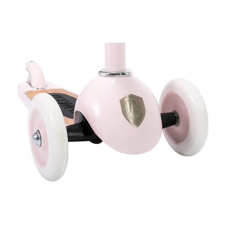 Lightweight alloy kids scooter with rubber grips.