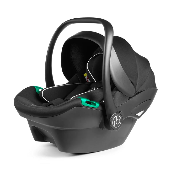 The ISOFIX base secures the car seat firmly.