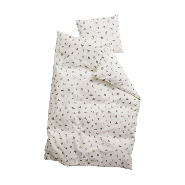 Leander Scandinavian-style junior bedding set for children's rooms.