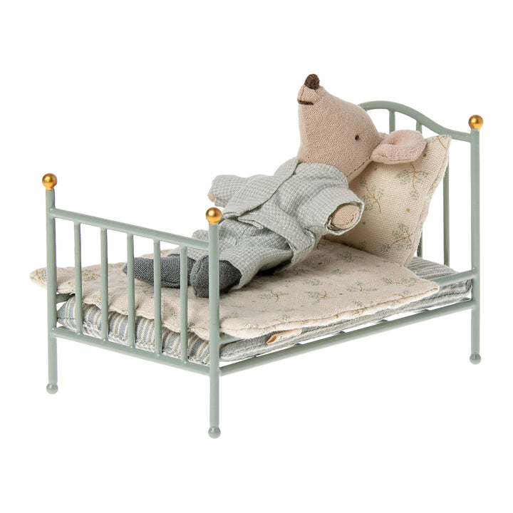 Vintage metal bed for Maileg mice