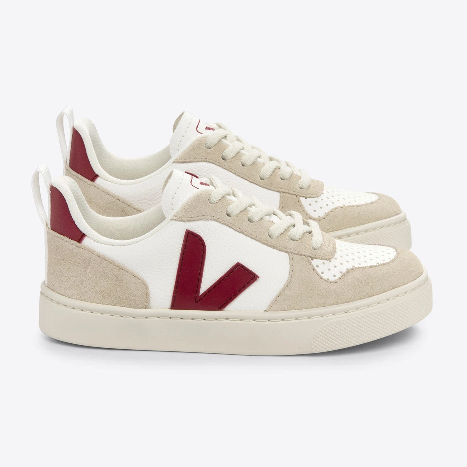 Veja hotsell V10 Leather Sneakers EU 38