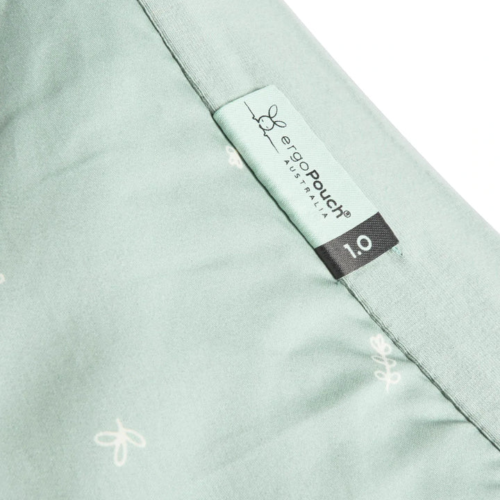 This sleeping suit has stretchy side panels for freedom of movement.